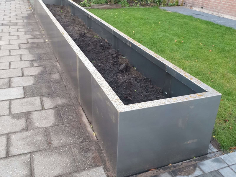 Cortentstaal plantenbak